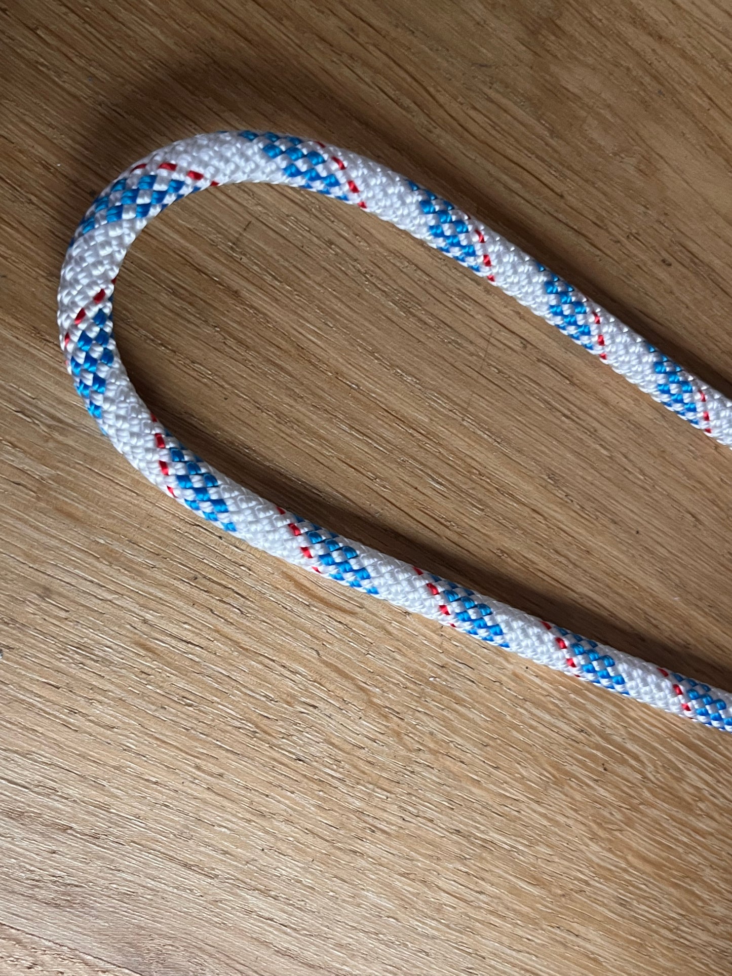Newport polyester lijn braid on braid 10  mm blauw/rood
