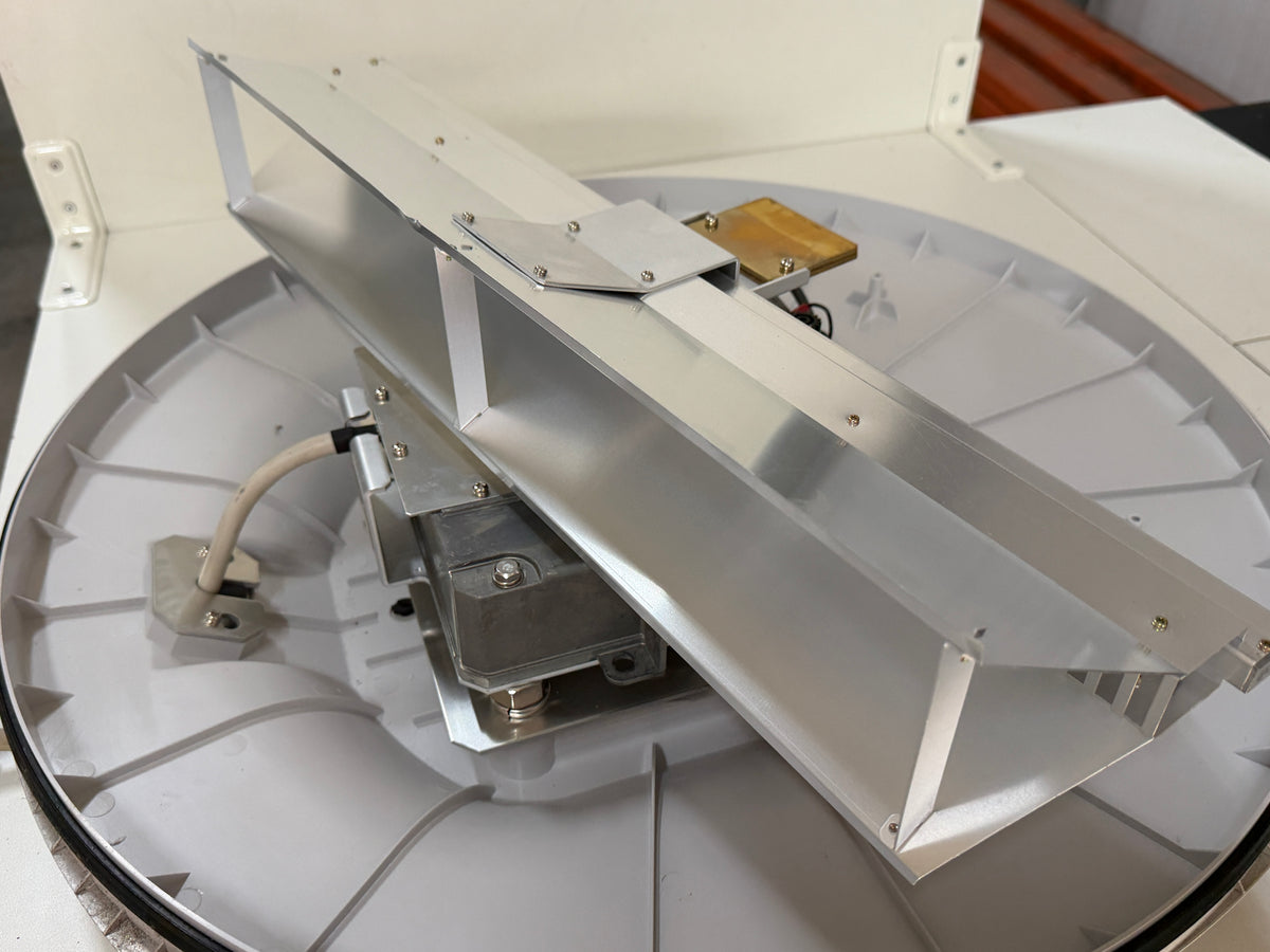 Simrad  RB715A radome