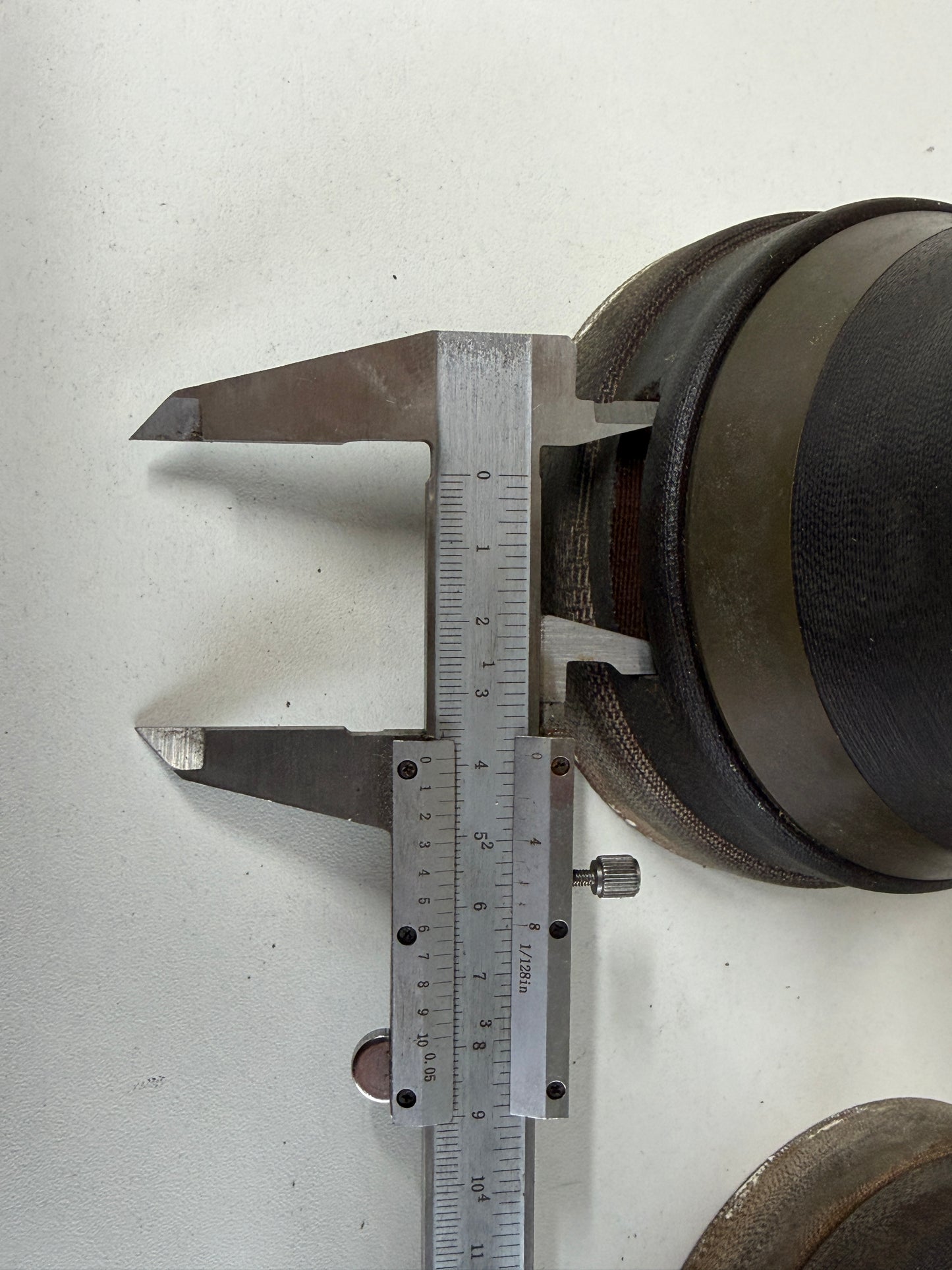 Barton Tufnol lieren