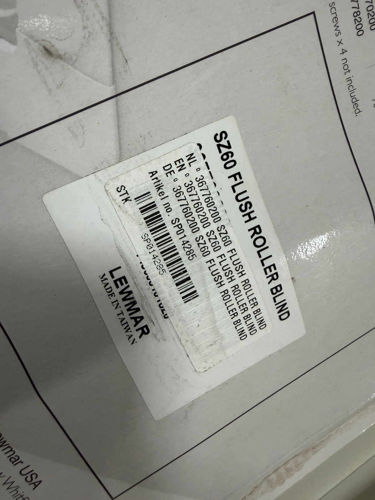 Lewmar Flush Roller Shade Size 60.