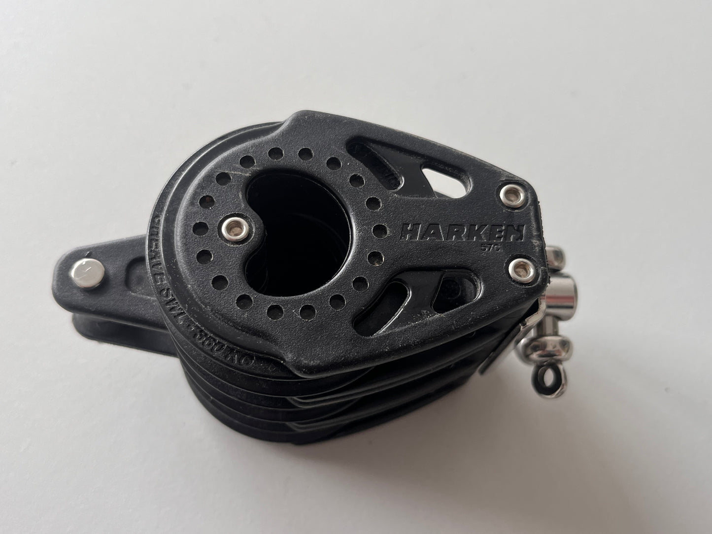 Harken 57C 3 Schijfsblok met Hondsvot en draaiwartel