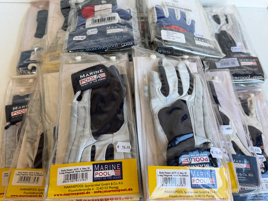 63 paar Marinepool zeilhandschoenen nieuw