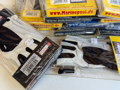 63 paar Marinepool zeilhandschoenen nieuw