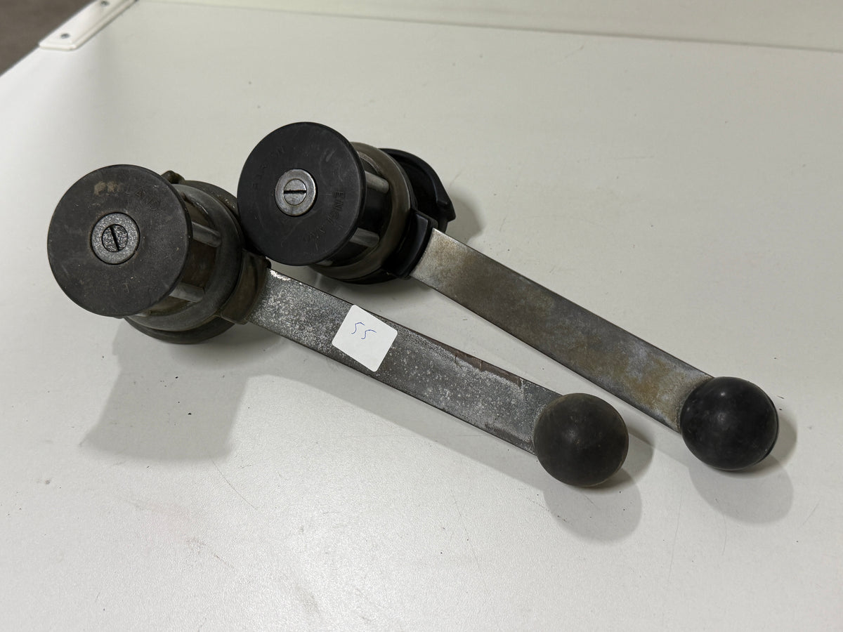 Barton lieren met vaste hendels nr 55