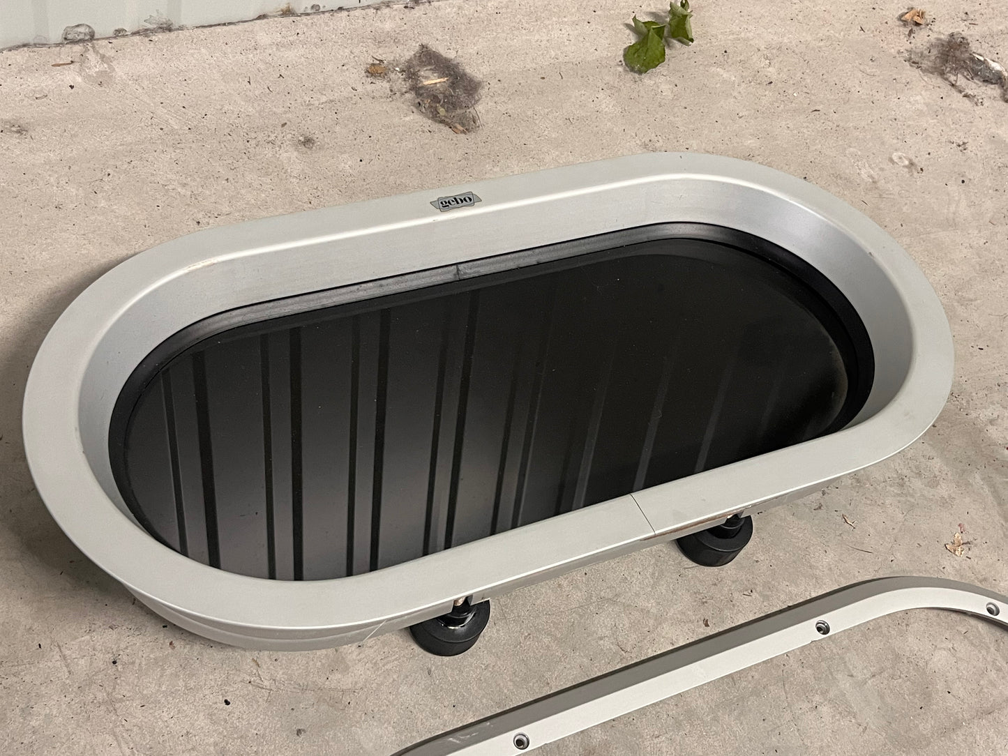 Gebo patrijspoort kogelrond / open raam 505 x 255 mm