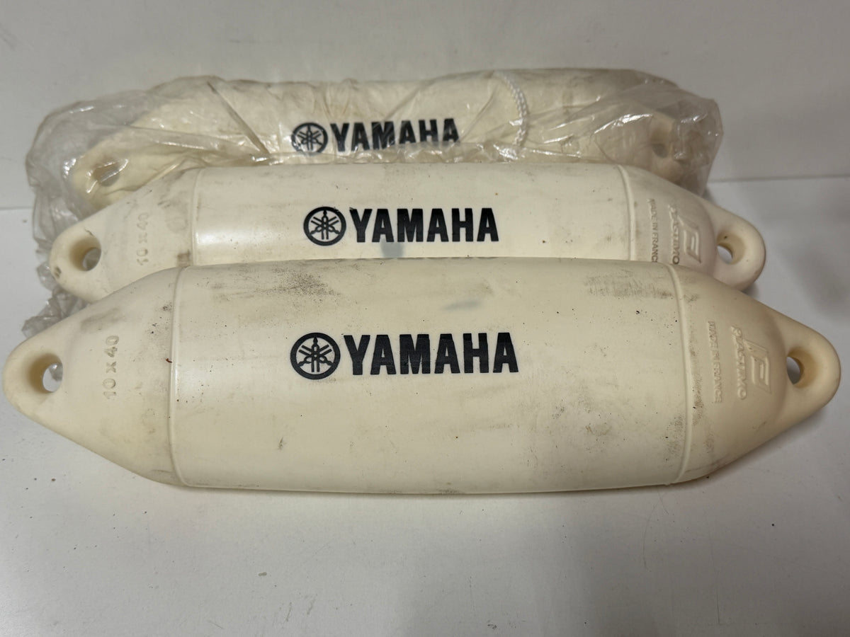 Yamaha 20 x 40 cm fender