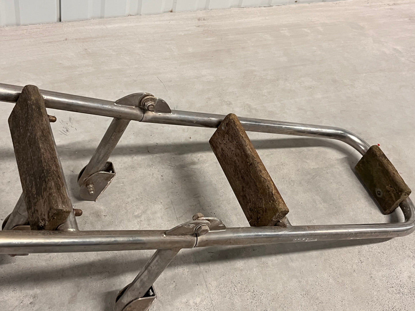 Zwemtrap met 3 houten treden