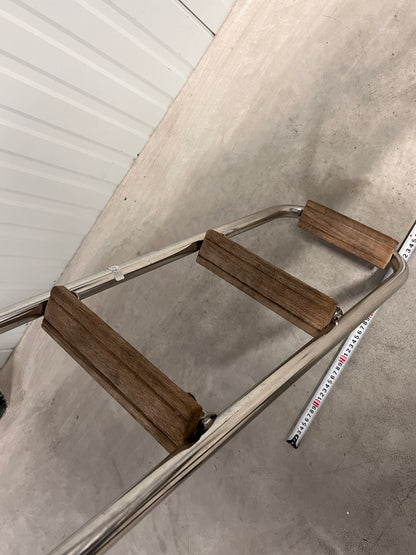 Zwemtrap met 3 houten treden
