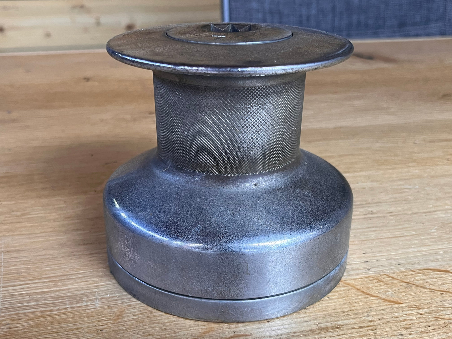 Baron 7 two speed lier