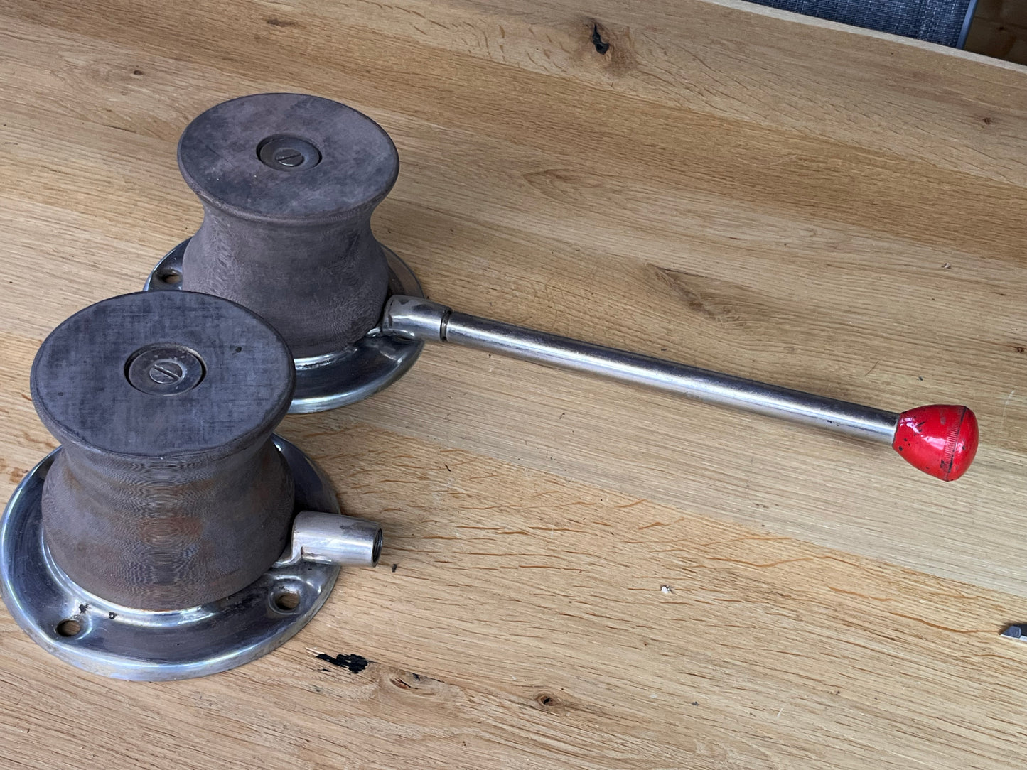 Grote Tufnol lieren met hendel