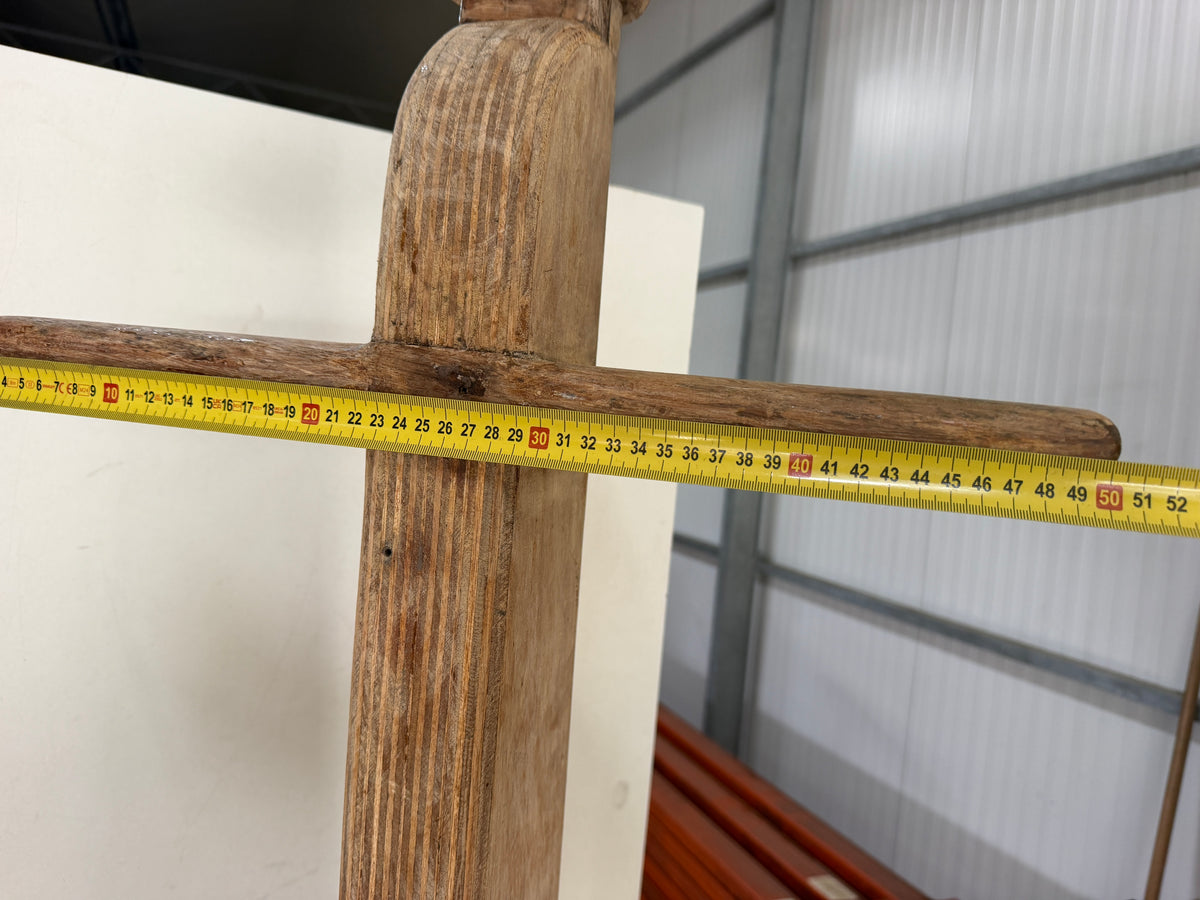 Houten siermast 82 cm hoog