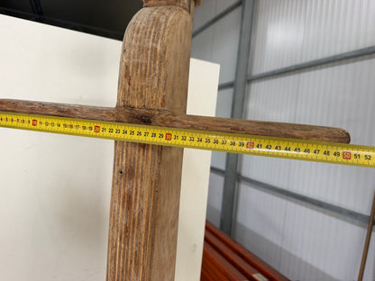 Houten siermast 82 cm hoog