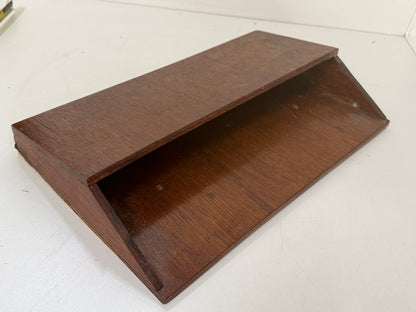 Houten tijdschriftenrek