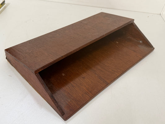 Houten tijdschriftenrek