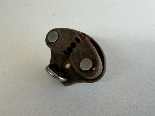 Tufnol schootklem met lijn begeleider