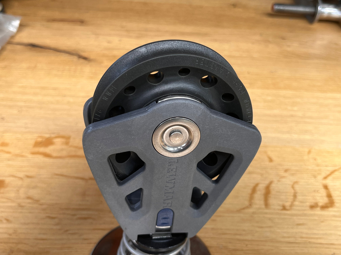 Nieuw Lewmar Stand up / upstand blok 90 mm tot 14 mm lijn