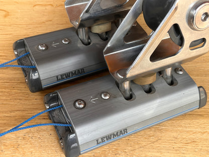 Nieuwe Lewmar genua kar