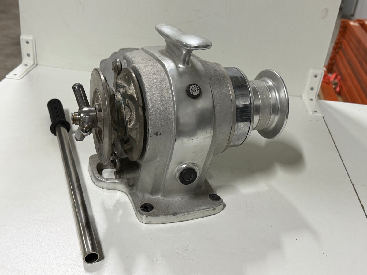Lofrans Ankerlier 24 Volt 1000 Watt voor 10 mm Ketting