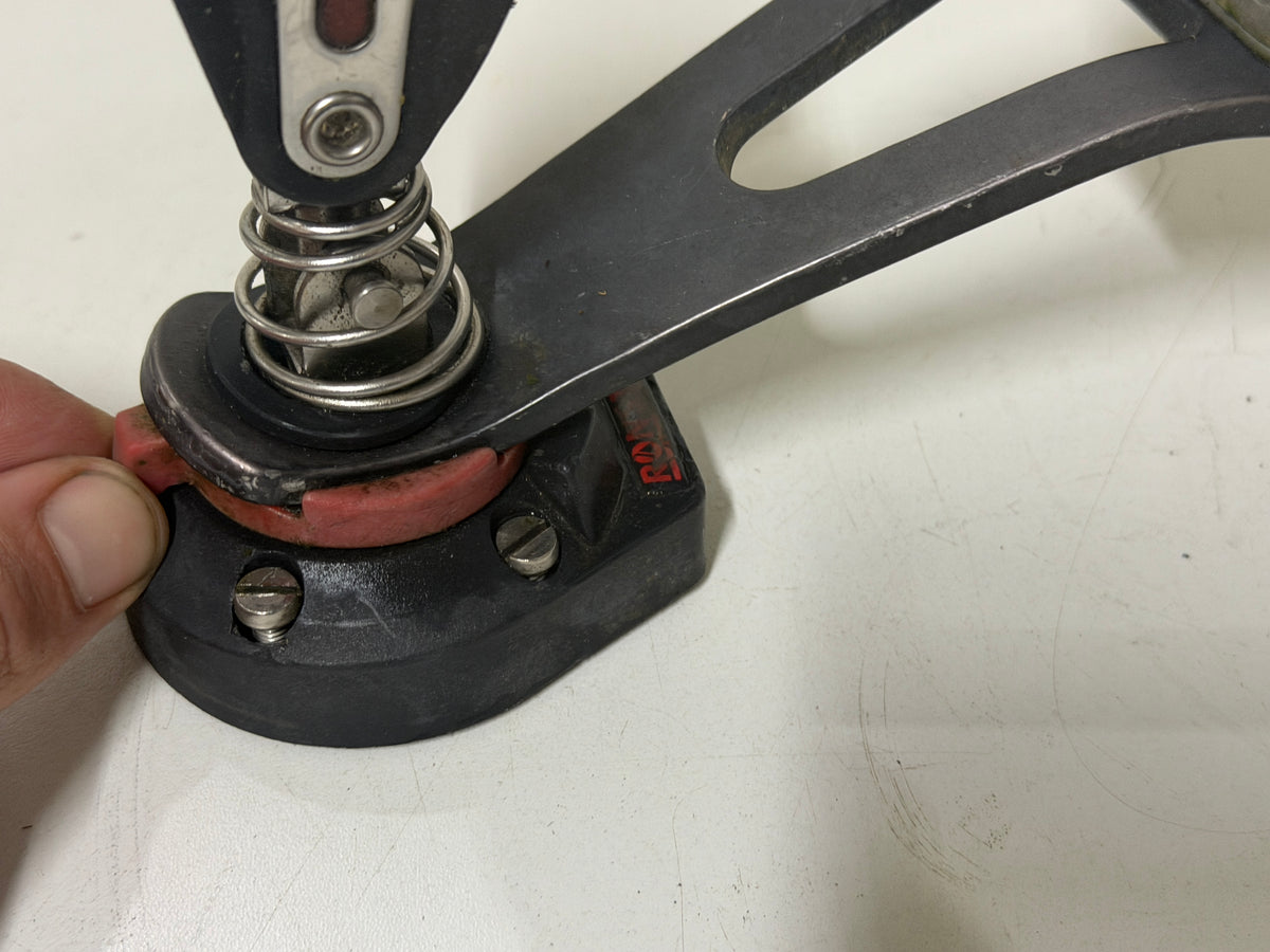 Ronstan draaibare grootschoot swivel basis met blok en klem