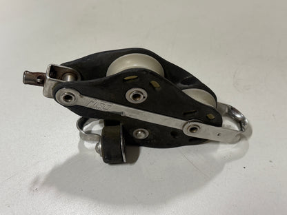 Fico / Ronstan vioolblok met klem 40 mm tot 10 mm lijn