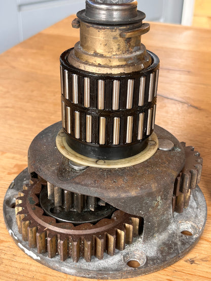 Lewmar 43 two speed lier