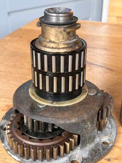 Lewmar 43 two speed lier