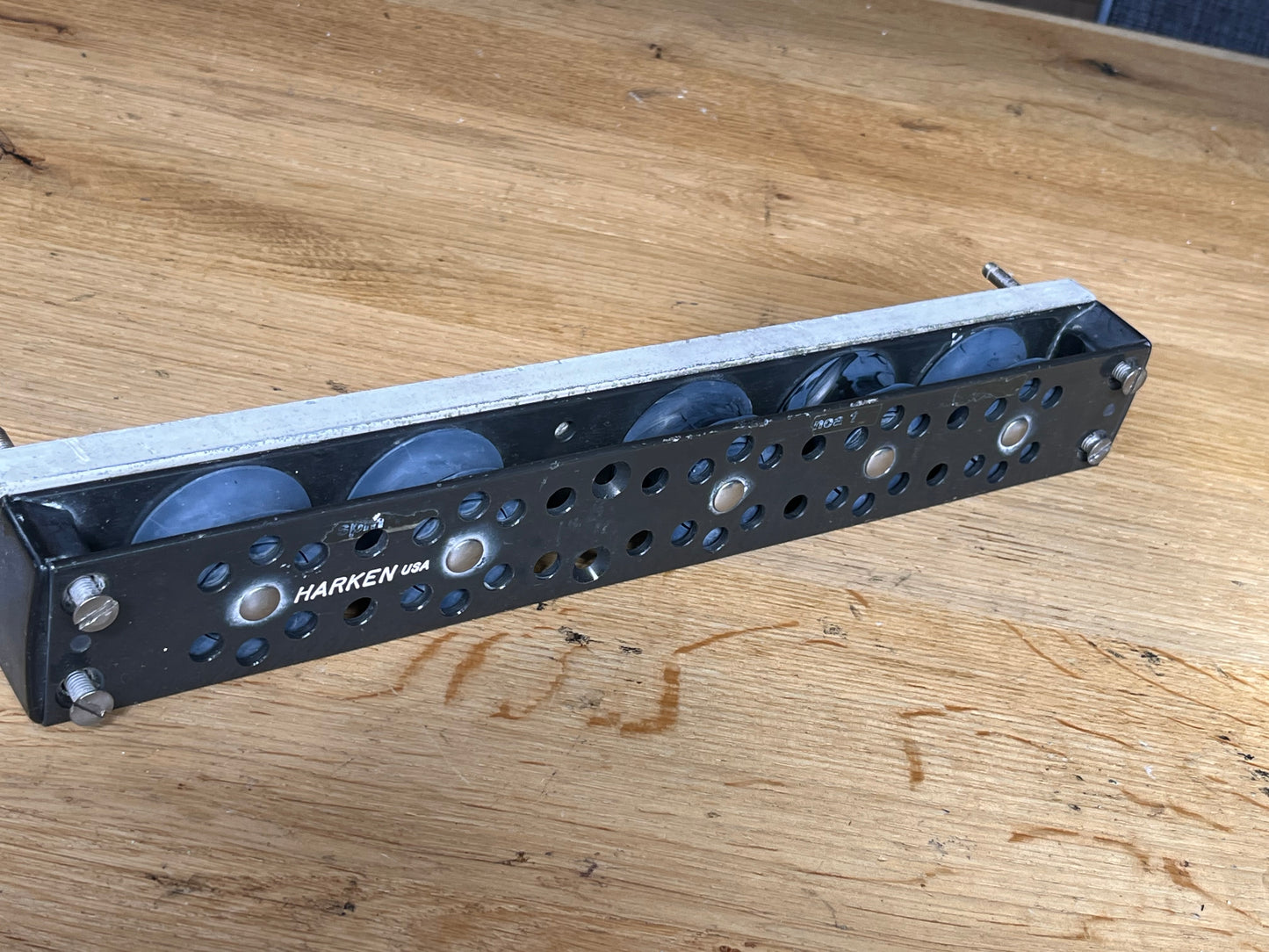 Harken valgeleider / deck organizer 5 schijfs 50 mm