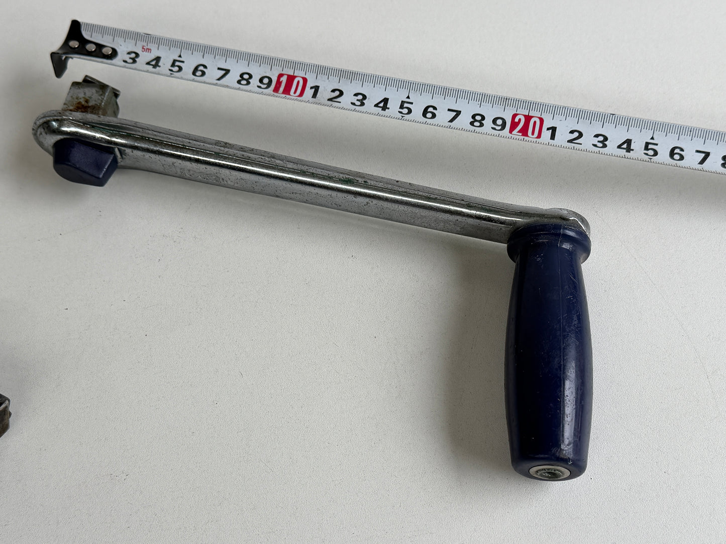 Barton lierhendel met lock 23 cm