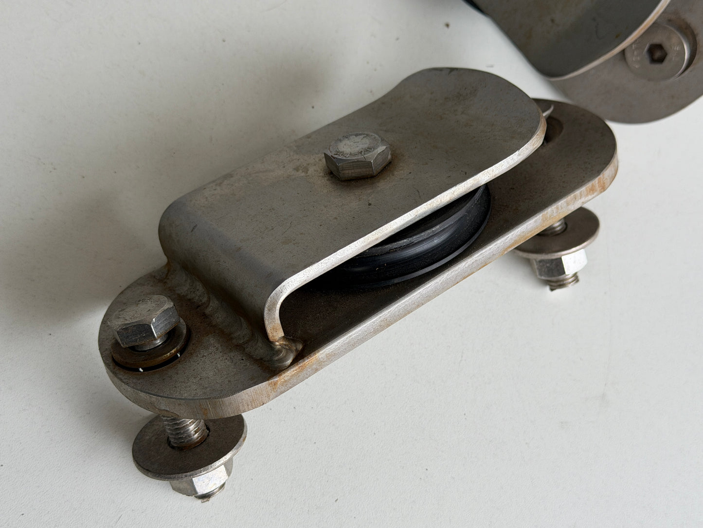 2 x schildpadblok / keerblok 80 mm schijf tot 10 mm lijn