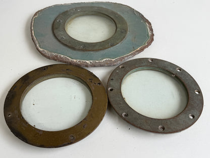 3 x Bronzen / messing patrijspoort dicht / lichtrand 211 mm