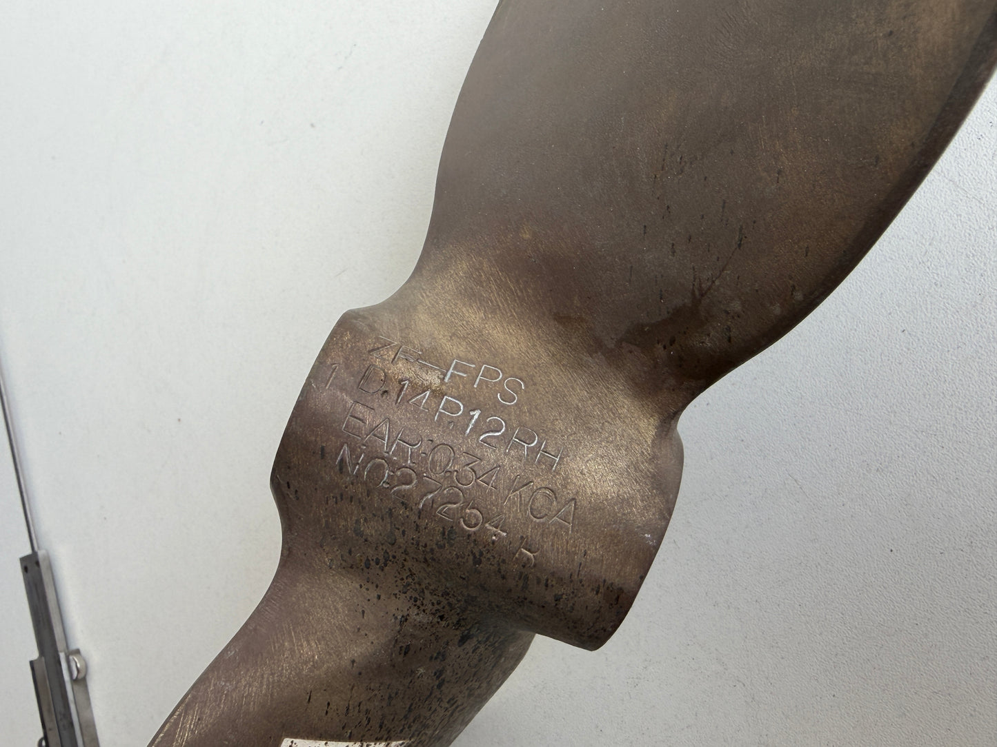 Bronzen schroef D14P12RH rechtsdraaiend
