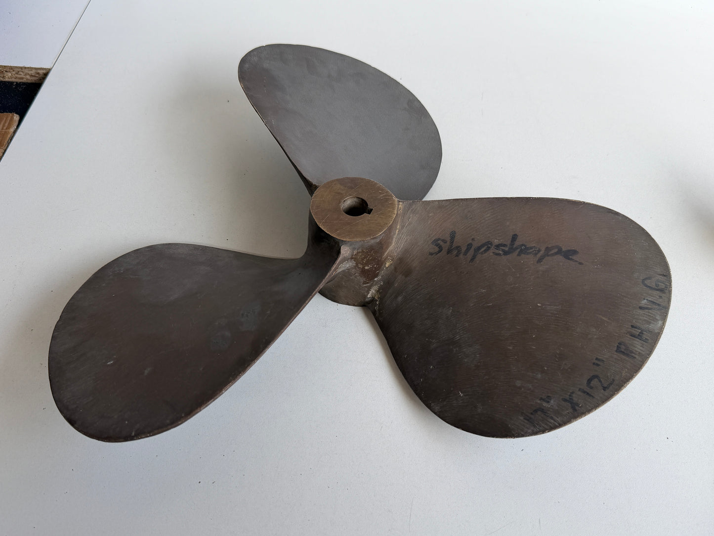 Bronzen schroef 17 x 12 RH VG Rechtsdraaiend