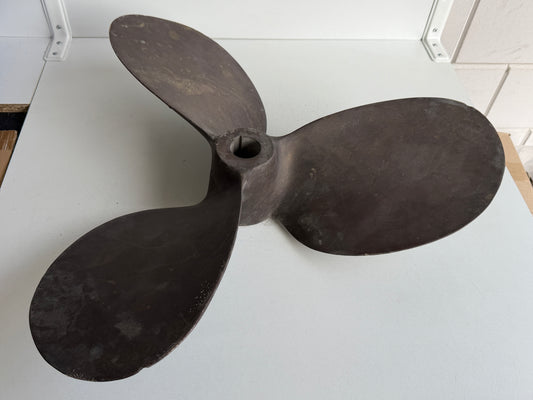 Bronzen schroef 895884 63346