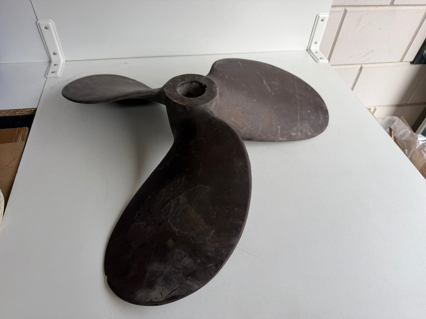 Bronzen schroef 895884 63346
