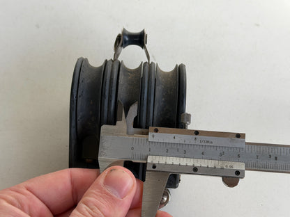 Sail Speed 3 schijfs blok 55 mm met hondsvot 12 mm lijn