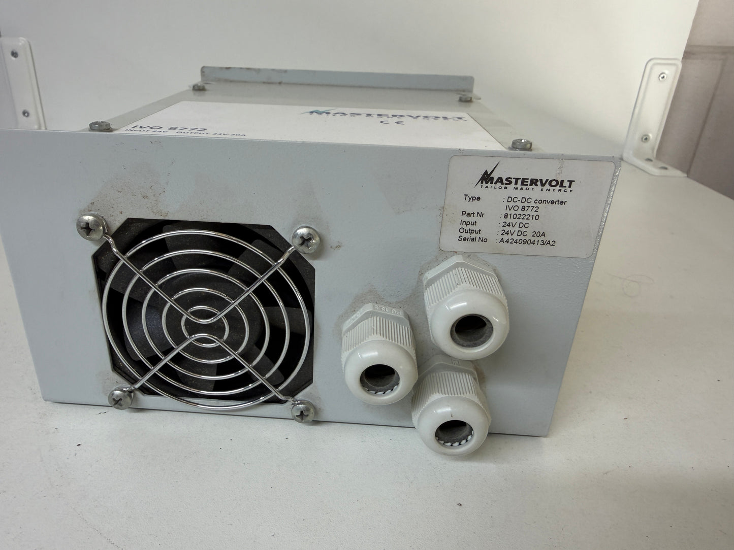 Mastervolt IVO 8772 converter / omvormer