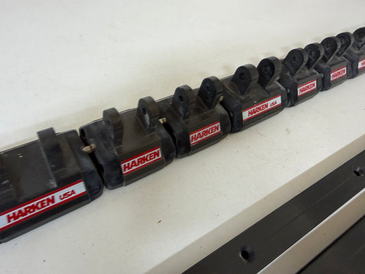 Grootzeil rail met Harken Karren