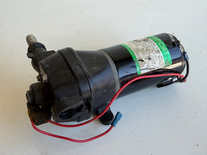 Washdown pomp 14325-143 12V