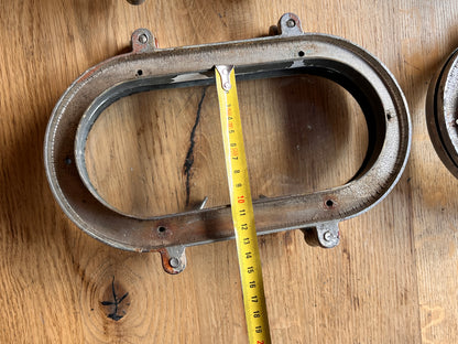 Patrijspoort kogelrond / ovaal 28 x 15 cm