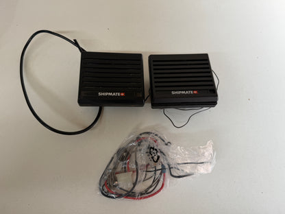 Shipmate RS8000 Marifoon + 2 Shipmate speaker