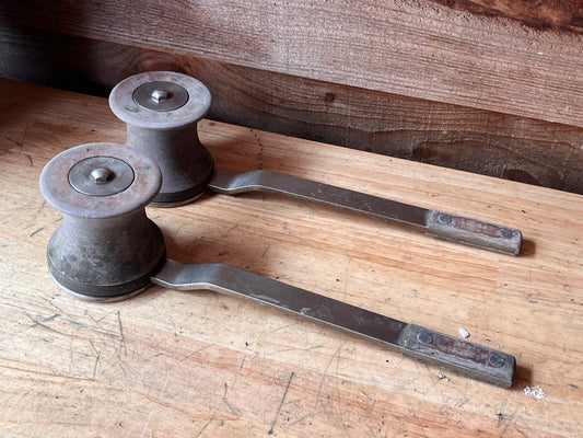 HYE tufnol lier met vaste hendel