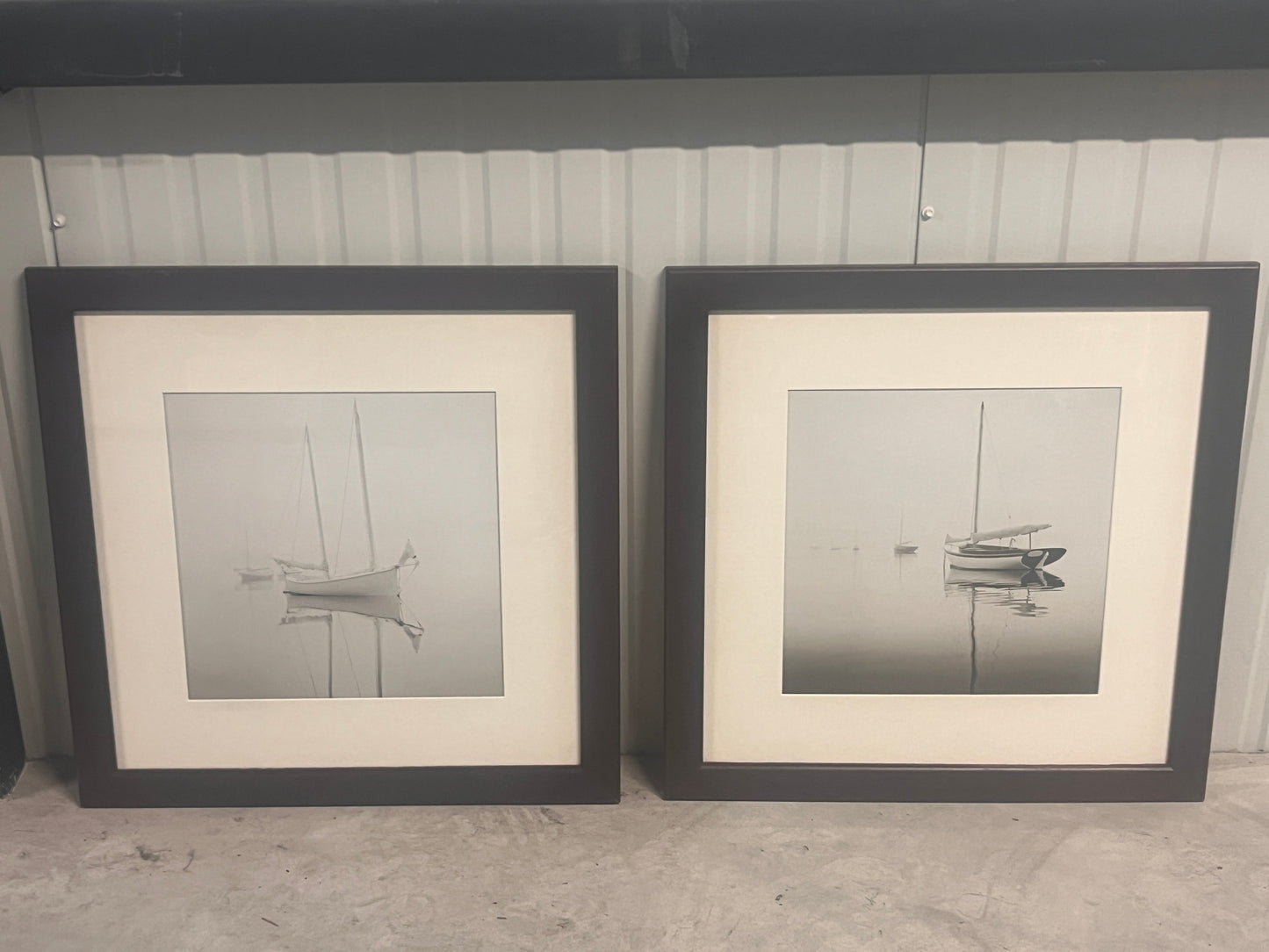 Schilderij/foto van klassieke zeilboot in houten lijst 70 x 70 cm