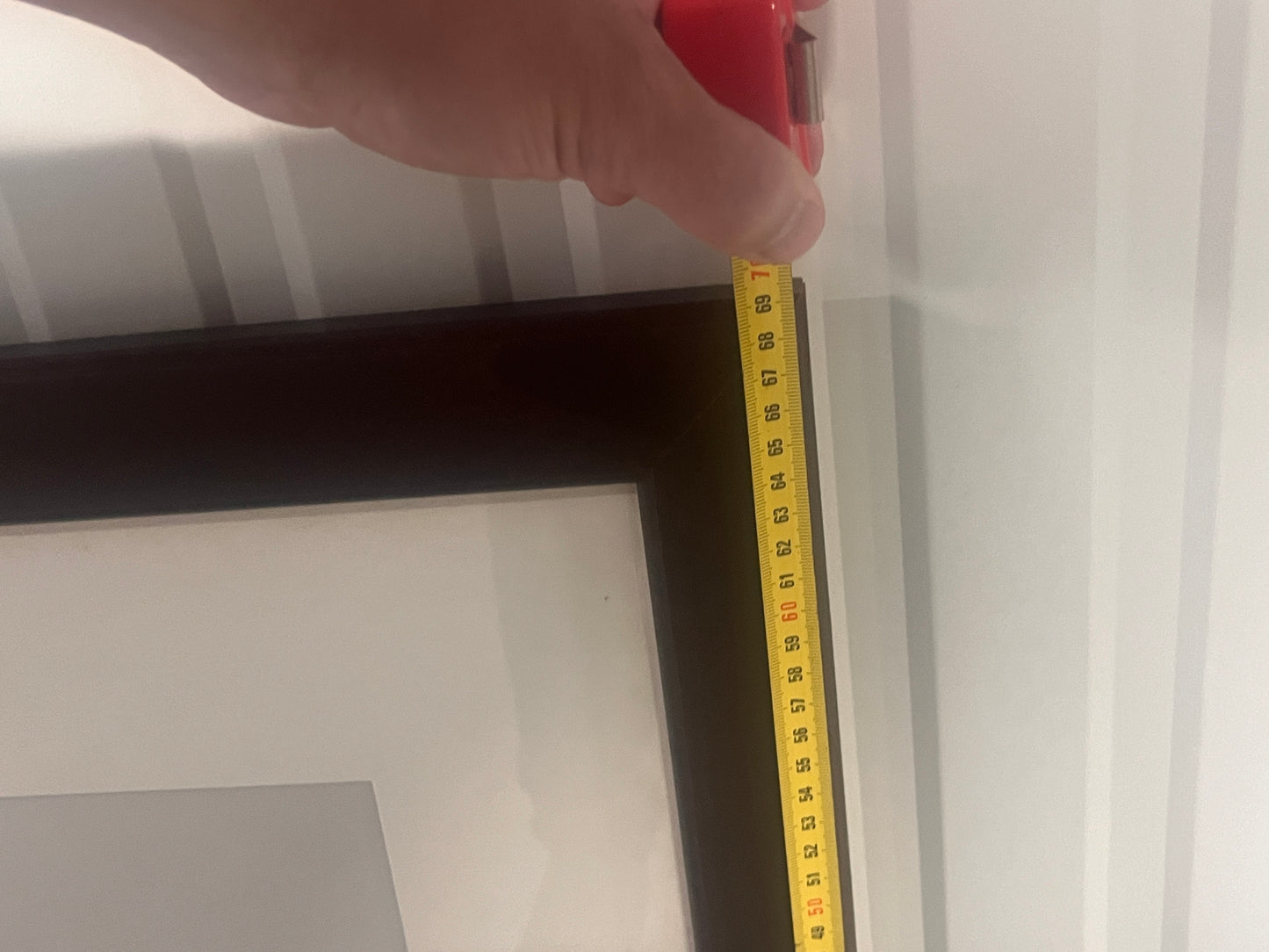 Schilderij/foto van klassieke zeilboot in houten lijst 70 x 70 cm