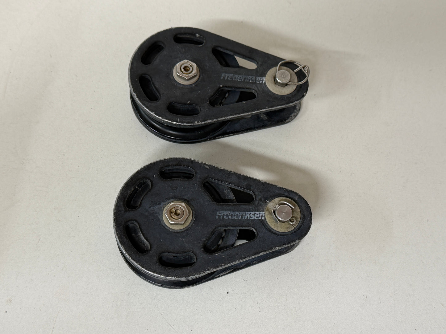 Frederiksen 1 schijfs blok gelagerd 75 mm tot 15 mm lijn