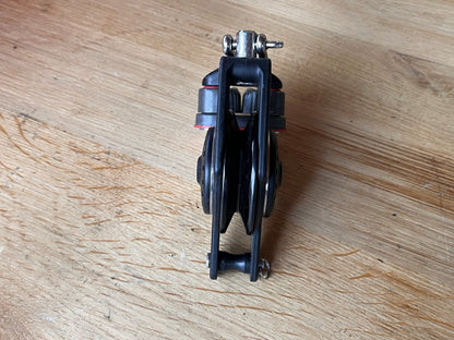 Harken 75C 1-schijfsblok ratchamatic met hondsvot en klem