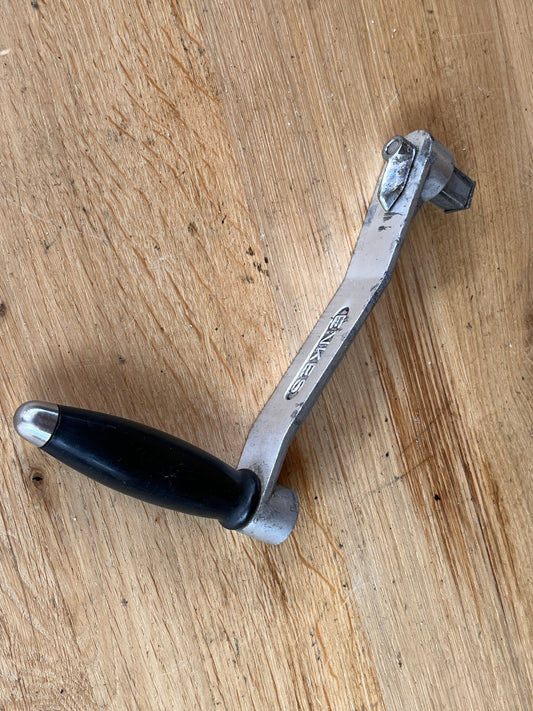 Enkes lierhendel met lock