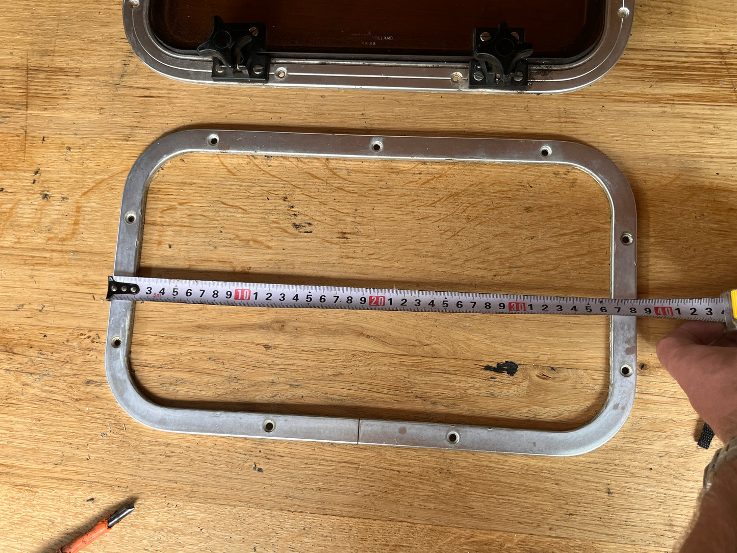 Vetus raam / patrijspoort 38,5 x 22,5