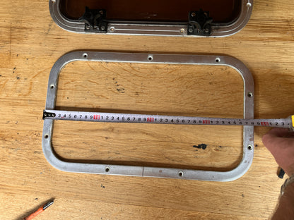 Vetus raam / patrijspoort 38,5 x 22,5