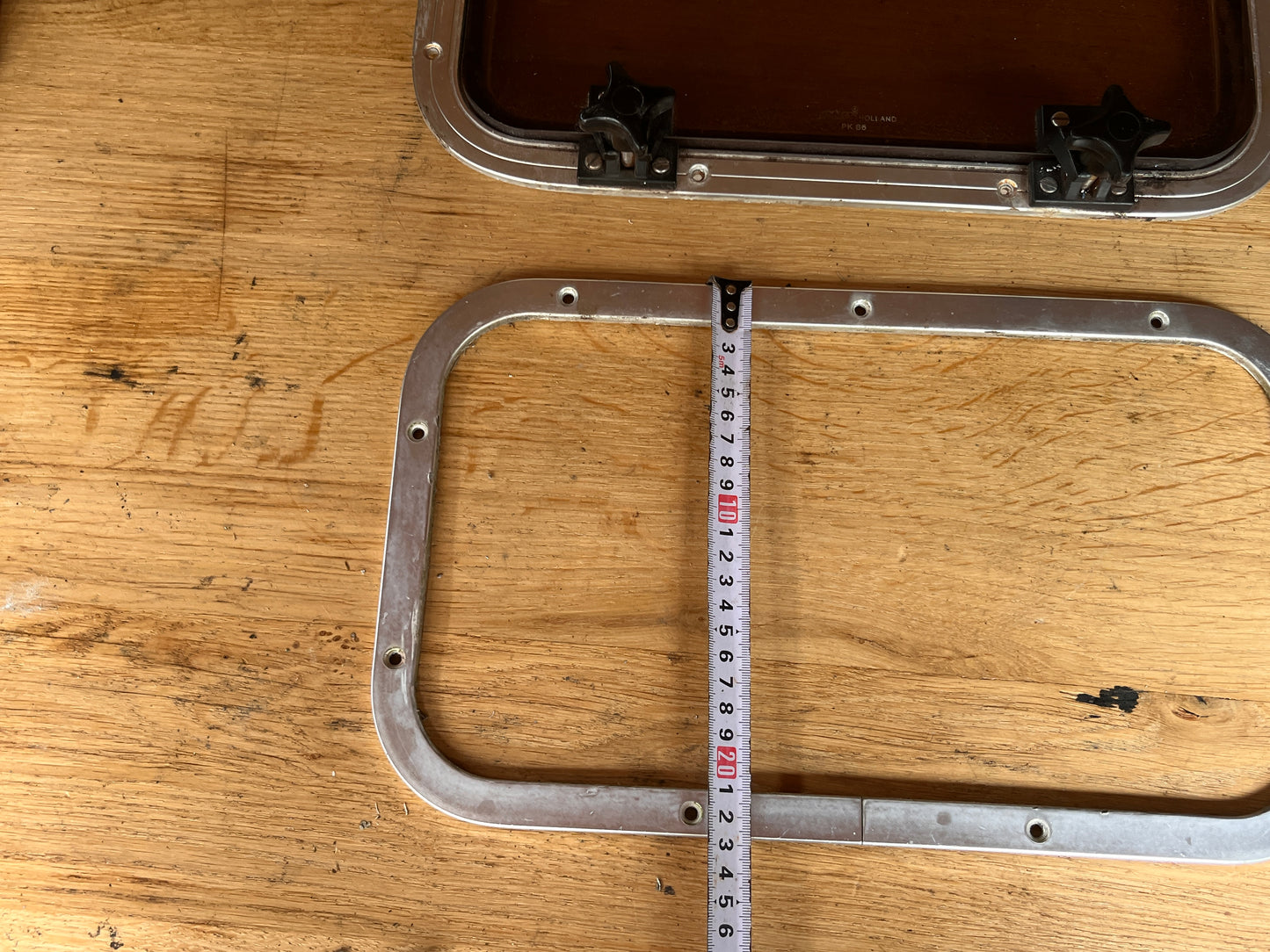 Vetus raam / patrijspoort 38,5 x 22,5