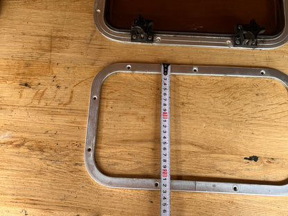 Vetus raam / patrijspoort 38,5 x 22,5